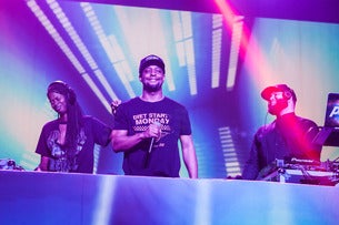 Colors Worldwide Presents: R&B Only Live