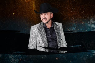 Luis Angel "El Flaco"