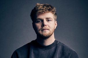 Alex Warren
