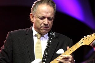 Jimmie Vaughan & the Tilt-a-Whirl Band w/ Anson Funderburgh