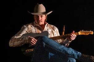Zach Top: Cold Beer & Country Music Tour 2025