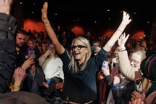 Mel Robbins: Let Them The Tour