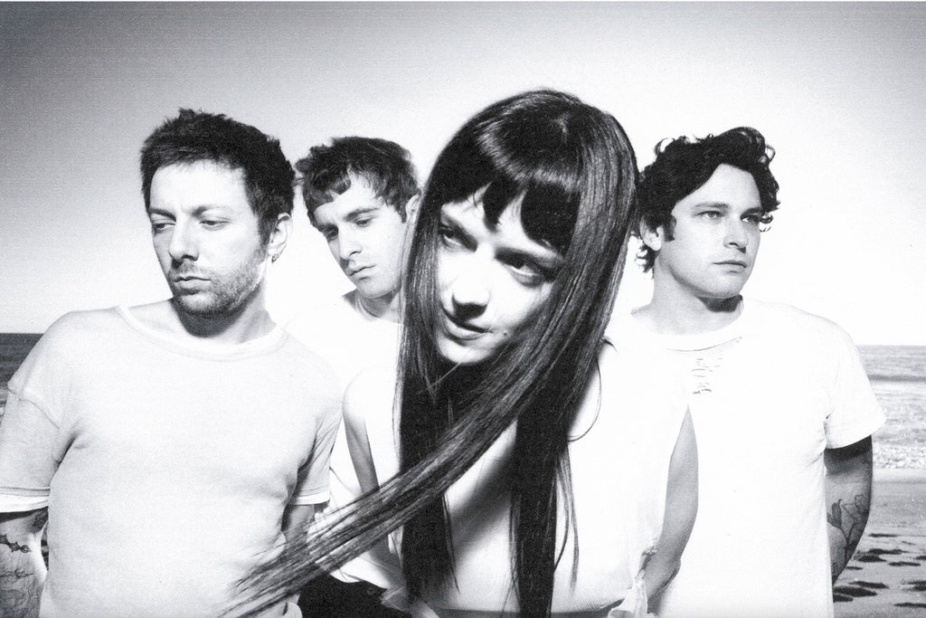The Marías - Submarine Tour (Extended)