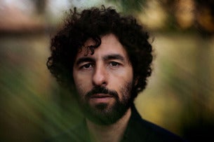 José González