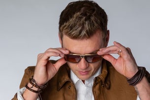 LOVE LIFE TRAGEDY An Exclusive Fan Listening Party with Nick Carter