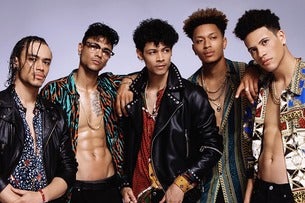 B5 - The 2025 Up Close & Personal Tour