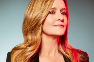 Samantha Bee Official Platinum