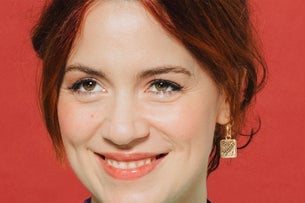 Alice Wetterlund: From Resident Alien