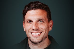 VENUE CHANGE: Chris Distefano