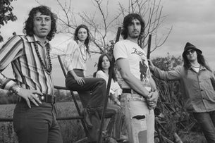 Daniel Romano's Outfit, Uni Boys