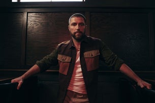 Chris Lane