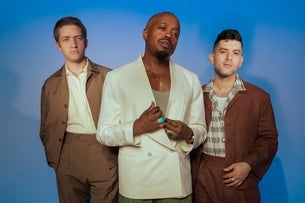 Durand Jones & The Indications - Flowers Tour 2025