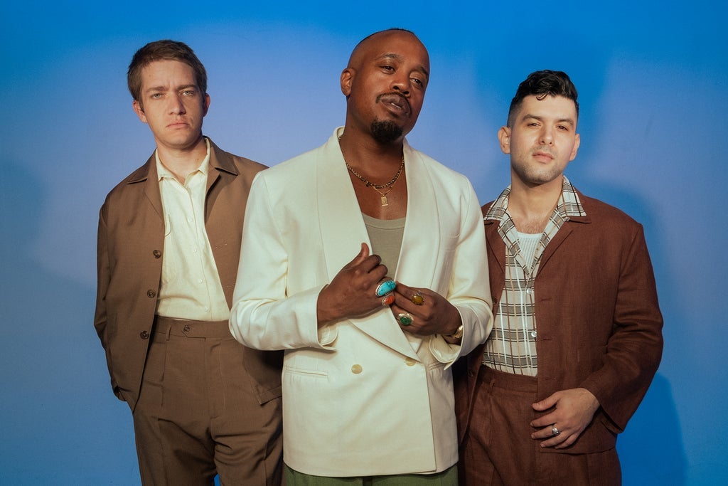 Durand Jones & The Indications - Flowers Tour 2025