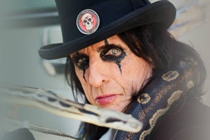 KZ106 Presents Alice Cooper: Too Close For Comfort