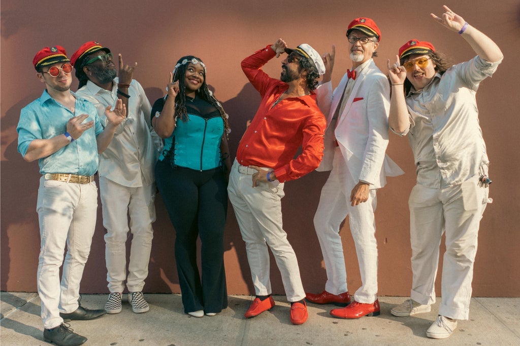 Yacht Lobsters & The Super 70's Rock Show