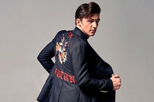 Drake Bell Performing All His Hits and Many More On Arties Bar and Gri