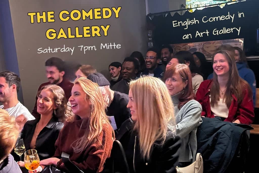 Laughs & Drinks in an Art Gallery (Mitte)"