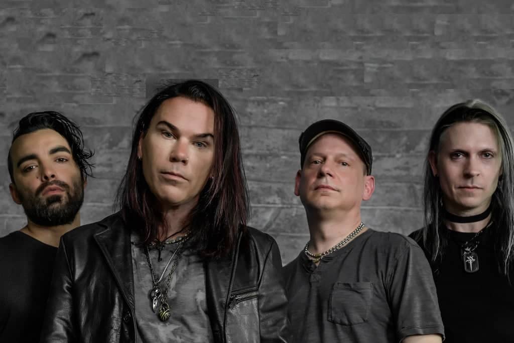 Stabbing Westward: 30 Years of Wither Blister Burn + Peel