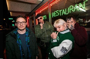 Creepoid with Deserta, 16 Underground, & Night School
