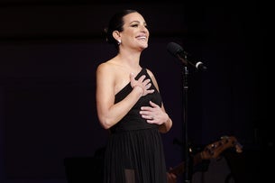 Lea Michele Live