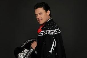 Pedro Fernandez - Ave Fenix Tour