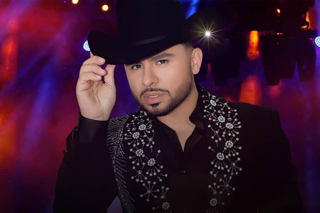Larry Hernandez