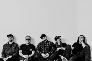 THE ELOVATERS - STARING AT THE SUN TOUR