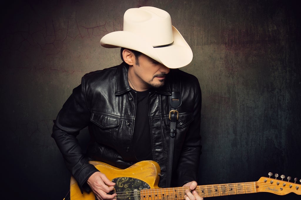 Brad Paisley - One Man Six Strings