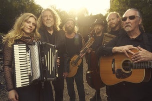 Robert Plant's Saving Grace feat. Suzi Dian