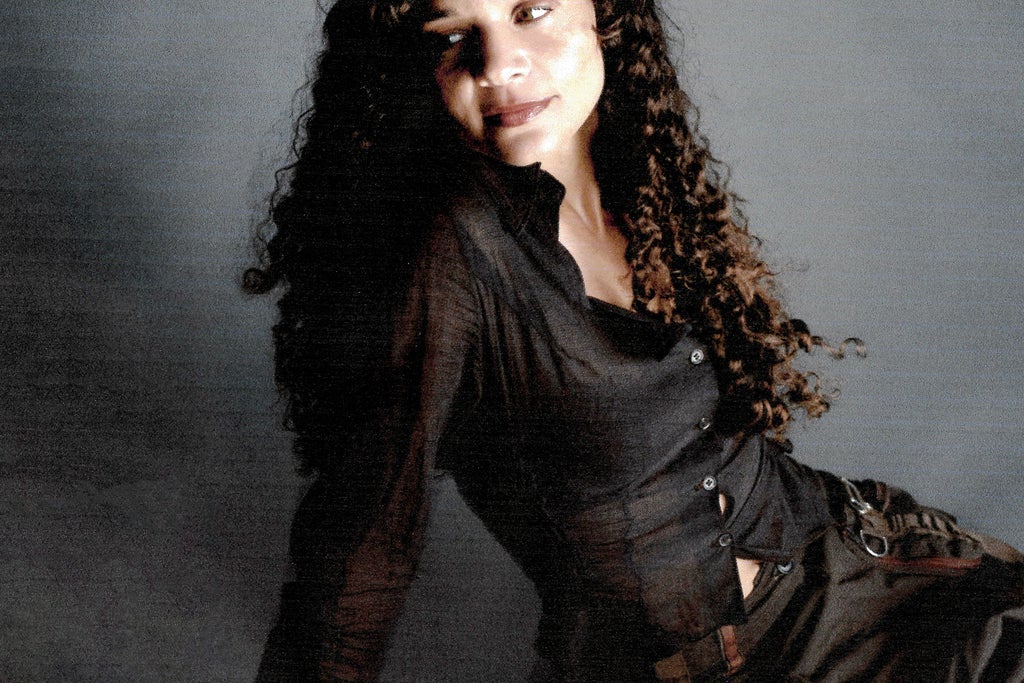 Erika De Casier - Lifetime Tour