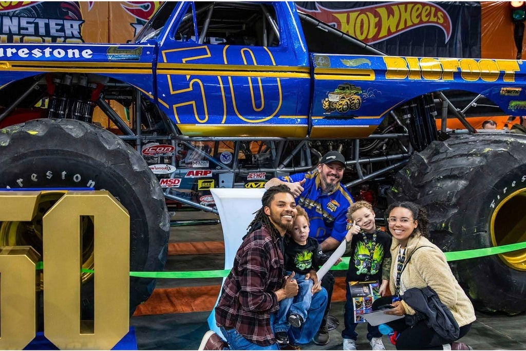 Hot Wheels Power Smashers Pre-Show  - starts at 10:00AM