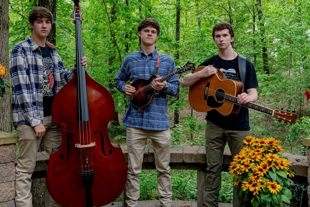Dog's Out The Cage Tour // Mountain Grass Unit