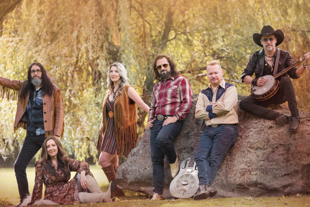 CCR Reborn - La Revue Musicale