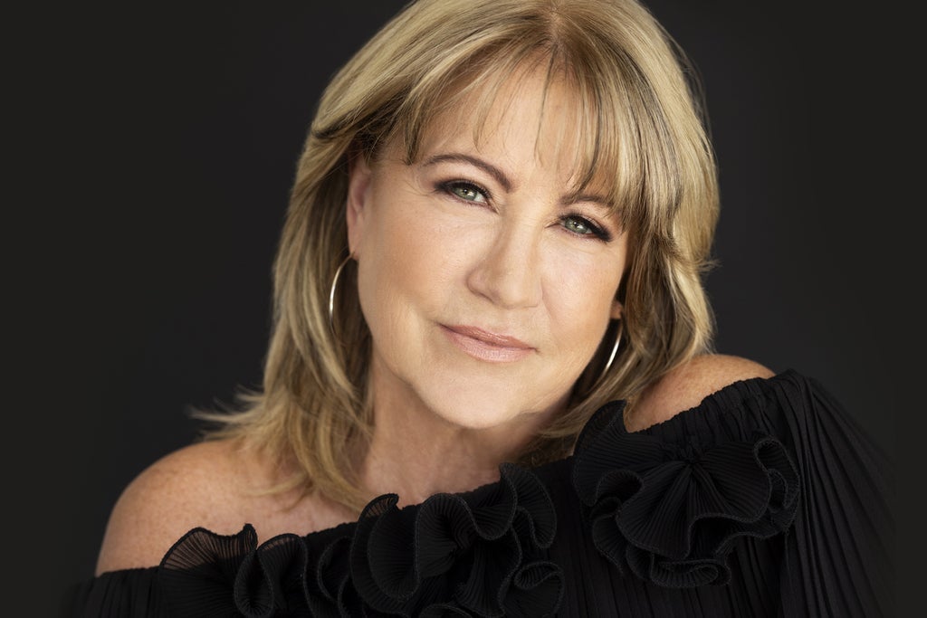 Héneault chante Reno